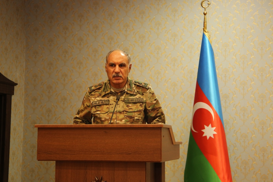 Hərbi Prokuror Naxçıvanda hərbçilərlə görüşüb<font color=red> - FOTOLAR</font>