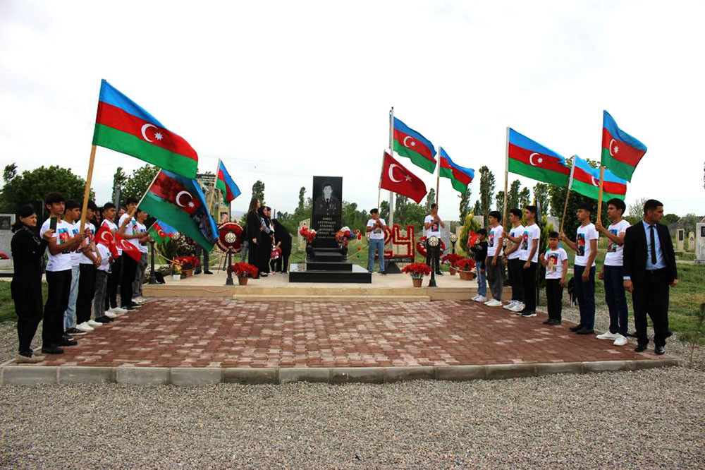 Bir kəndin qəhrəmanlıq salnaməsi<font color=red> - FOTOLAR</font>