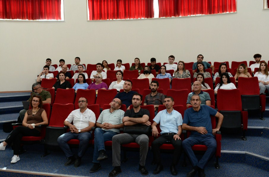 Naxçıvan Dövlət Universitetinin əsas tərəfdaşı olduğu Robotex Azərbaycanın mentor təlimləri uğurla yekunlaşıb <font color=red> - FOTOLAR</font>
