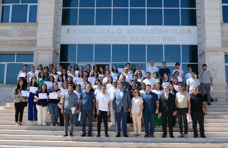Naxçıvan Dövlət Universitetinin əsas tərəfdaşı olduğu Robotex Azərbaycanın mentor təlimləri uğurla yekunlaşıb <font color=red> - FOTOLAR</font>