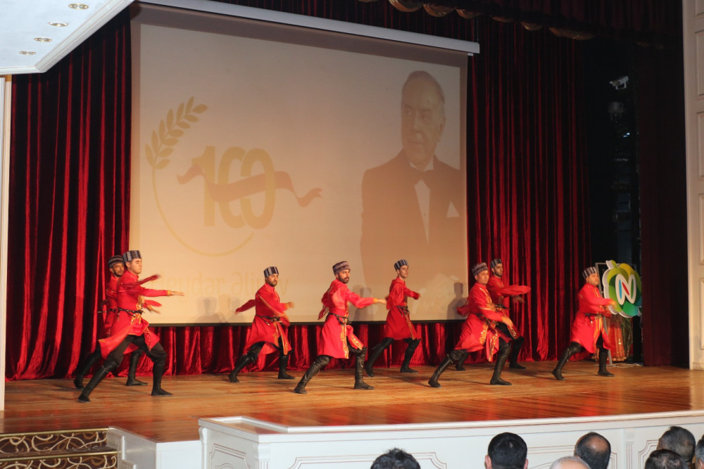 Naxçıvanda “Heydər Əliyevin kənd təsərrüfatının inkişafında rolu” mövzusunda tədbir keçirilib<font color=red> - FOTOLAR</font>