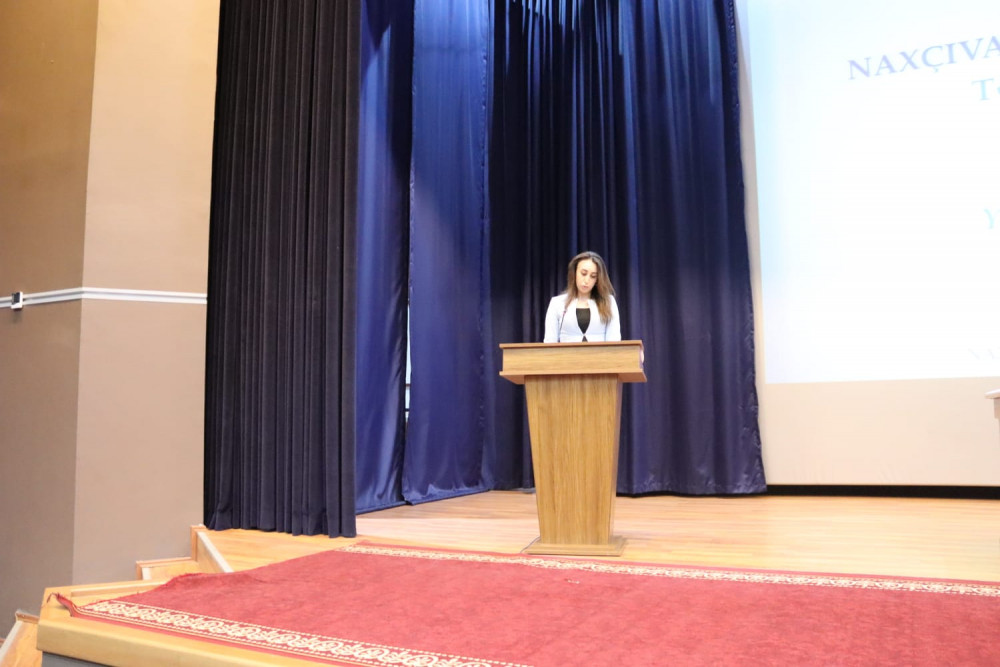 Naxçıvan Muxtar Respublikası təhsil işçilərinin konfransı keçirilib<font color=red> - FOTOLAR</font>