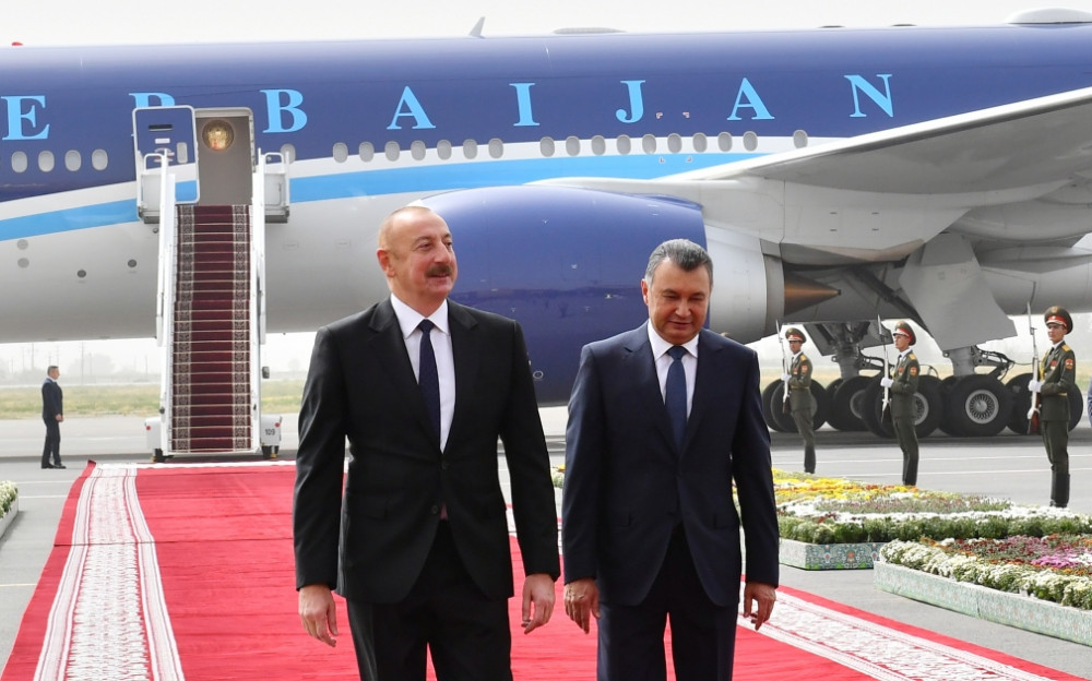 Azərbaycan Prezidenti İlham Əliyev Tacikistana səfərə gedib<font color=red> - FOTOLAR</font>