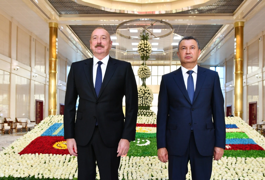 Azərbaycan Prezidenti İlham Əliyev Tacikistana səfərə gedib<font color=red> - FOTOLAR</font>