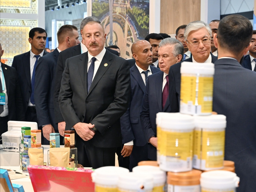 Düşənbədə 5-ci Məşvərət görüşündə iştirak edən dövlət başçıları “EKSPO Mərkəzi Asiya 2023” sərgisi ilə tanış olublar<font color='red'> - YENİLƏNİB</font><font color=red> - FOTOLAR</font>