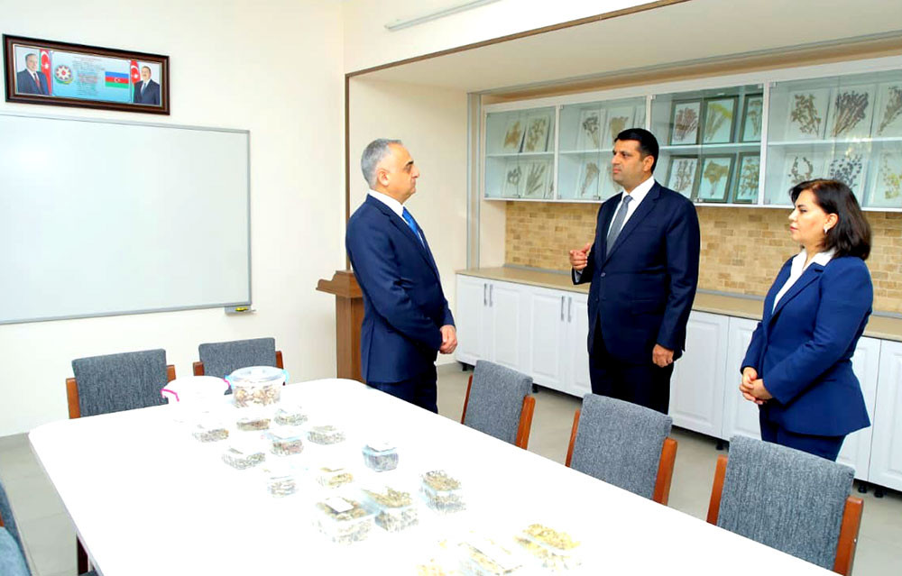 Naxçıvanda Bilik Günü qeyd olunub<font color=red> - FOTOLAR</font>
