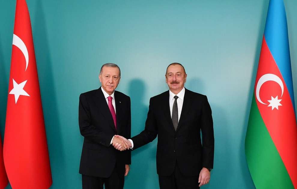 Naxçıvanda Türkiyə Prezidenti Rəcəb Tayyib Ərdoğanın rəsmi qarşılanma mərasimi olub<font color=red> - FOTOLAR</font>