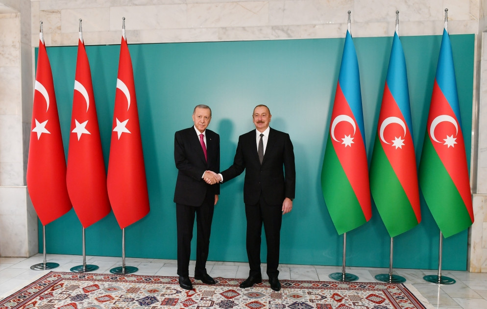Naxçıvanda Türkiyə Prezidenti Rəcəb Tayyib Ərdoğanın rəsmi qarşılanma mərasimi olub<font color=red> - FOTOLAR</font>