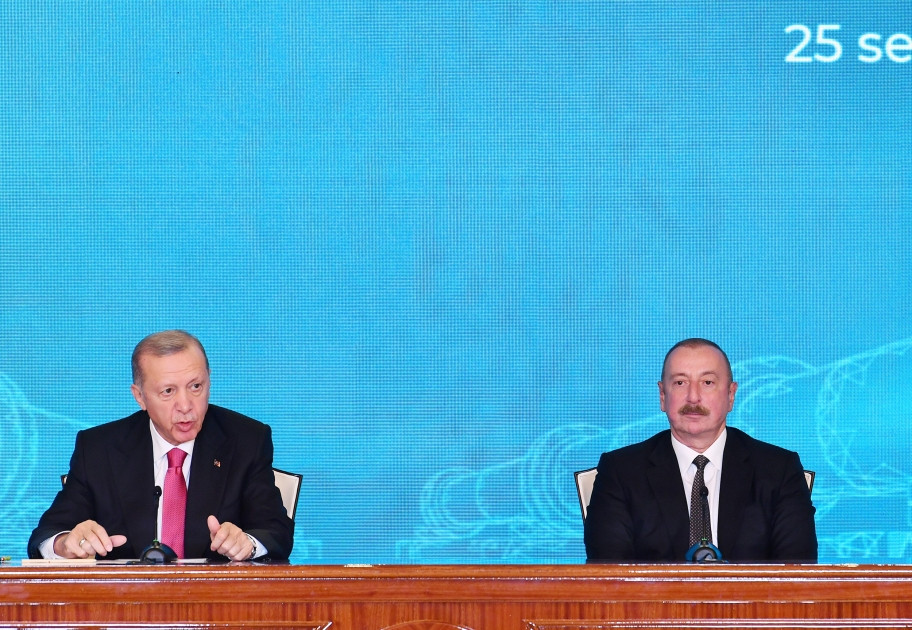 Prezident İlham Əliyev və Prezident Rəcəb Tayyib Ərdoğan mətbuata bəyanatlarla çıxış ediblər<font color='red'> - YENİLƏNİB</font><font color=red> - FOTOLAR</font>
