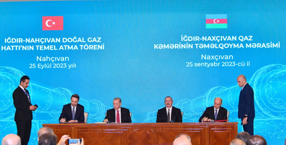 Azərbaycan-Türkiyə sənədləri imzalanıb <font color='red'> - YENİLƏNİB</font><font color=red> - FOTOLAR</font>