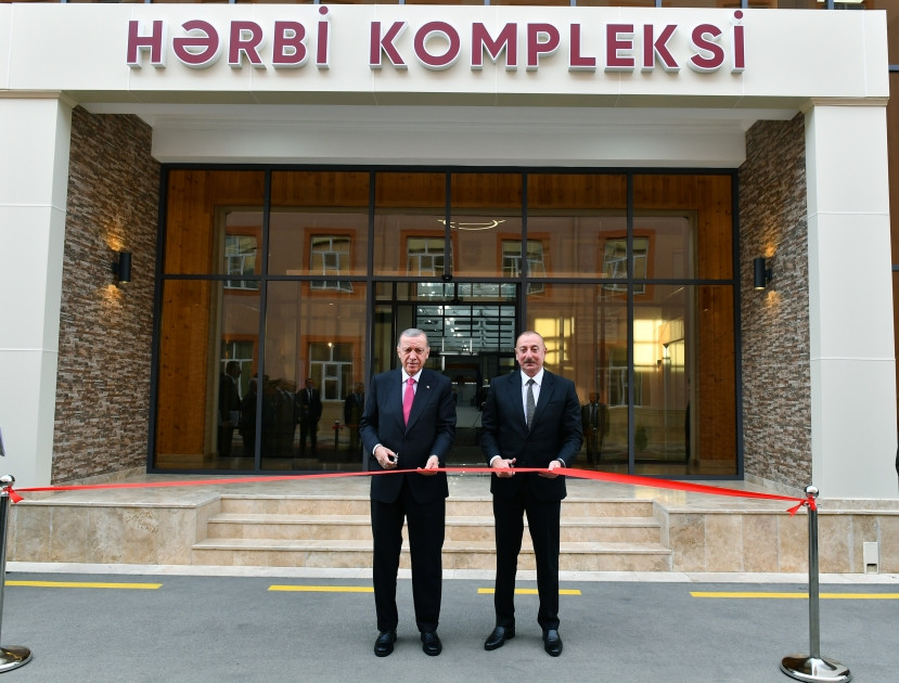 Azərbaycan və Türkiyə prezidentləri Naxçıvan Bərpa-istehsalat hərbi kompleksinin açılışında iştirak ediblər<font color='red'> - YENİLƏNƏCƏK</font><font color=red> - FOTOLAR</font>