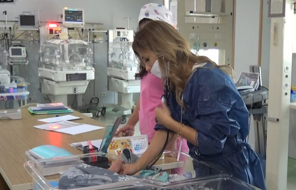 Elmi-Tədqiqat Pediatriya İnstitutunun həkimləri Naxçıvana  gəlib<font color=red> - FOTOLAR</font>