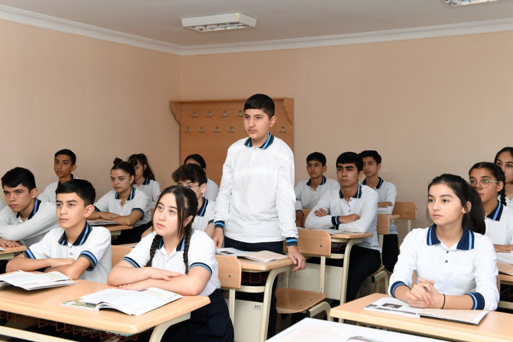 Fuad Nəcəfli 27 Sentyabr-Anım Gününə həsr olunmuş dərsdə iştirak edib<font color=red> - FOTOLAR</font>
