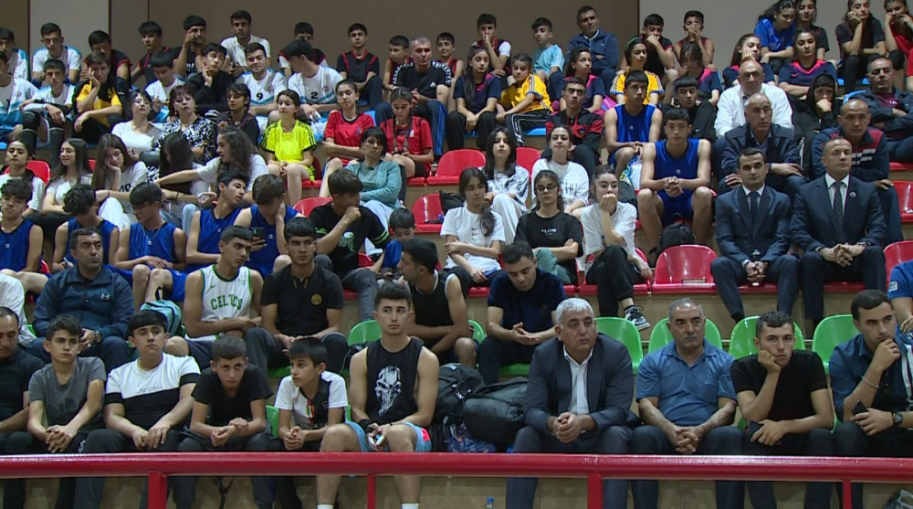 Azərbaycan Voleybol Federasiyasının prezidenti Şahin Bağırov voleybol ictimaiyyəti ilə görüş keçirib<font color=red> - FOTOLAR</font>