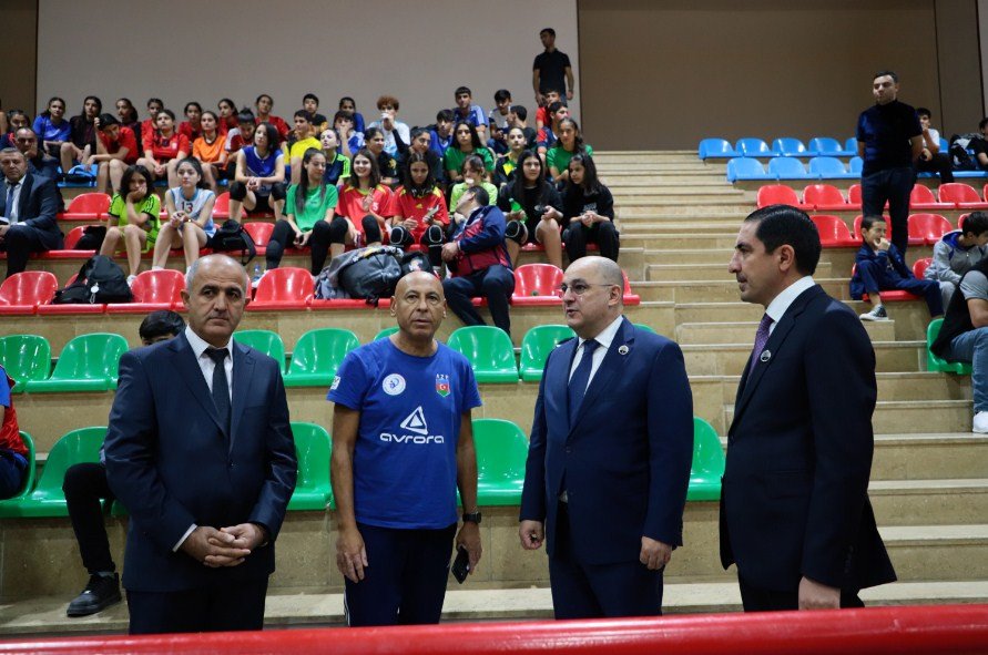 Azərbaycan Voleybol Federasiyasının prezidenti Şahin Bağırov voleybol ictimaiyyəti ilə görüş keçirib<font color=red> - FOTOLAR</font>