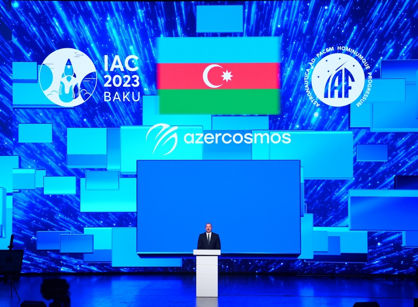 Prezident İlham Əliyev və Mehriban Əliyeva Bakı Konqres Mərkəzində 74-cü Beynəlxalq Astronavtika Konqresinin açılış mərasimində iştirak edirlər<font color='red'> - YENİLƏNİB</font><font color=red> - FOTOLAR</font>