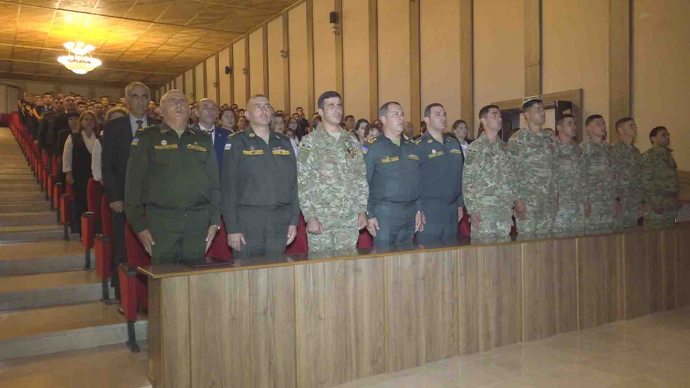 Heydər Əliyev adına Hərbi Liseyin təşkilatçılığı ilə şəhidlərimizə həsr olunmuş “Vətəndən pay olmaz” adlı tədbir keçirilib<font color=red> - FOTOLAR</font>