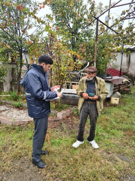 Reinteqrasiya prosesinə qoşulmaq məqsədilə qeydiyyata alınmaq üçün 15 nəfər Dövlət Miqrasiya Xidmətinə müraciət edib<font color=red> - FOTOLAR</font>