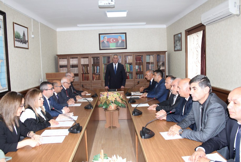 AMEA Naxçıvan Bölməsində  “Heydər Əliyev:tariximizdə və taleyimizdə” kitabının təqdimatı keçirilib<font color=red> - FOTOLAR</font>