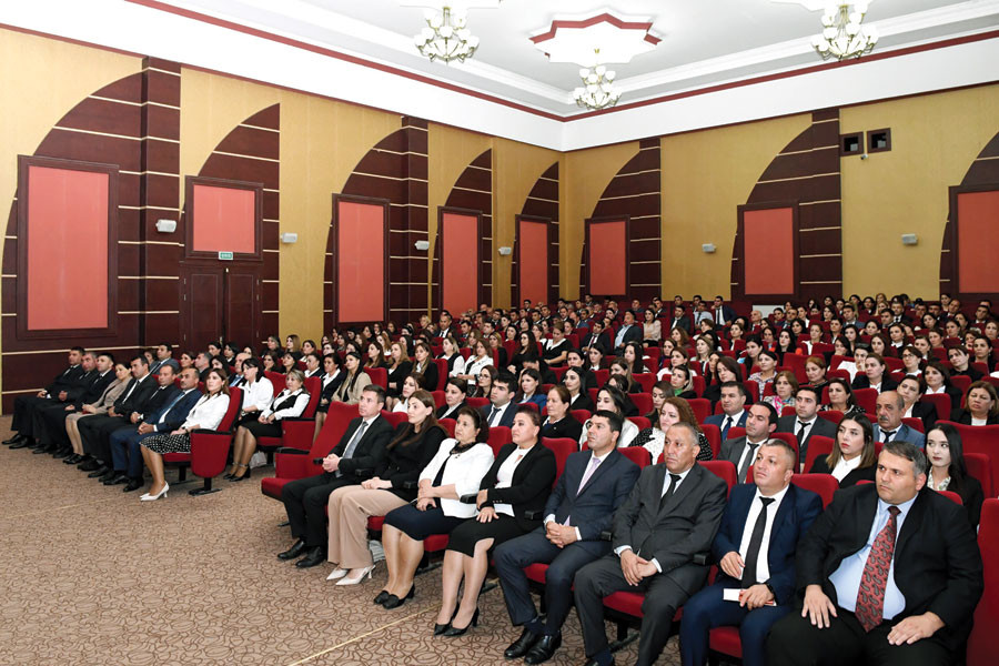 Beynəlxalq Müəllimlər Günü qeyd edilib<font color=red> - FOTOLAR</font>