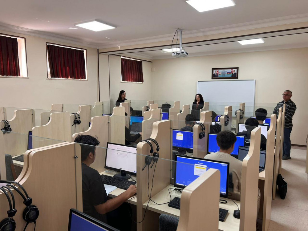 Naxçıvan Dövlət Universitetində ilk dəfə olaraq SAT imtahanı keçirilib<font color=red> - FOTOLAR</font>