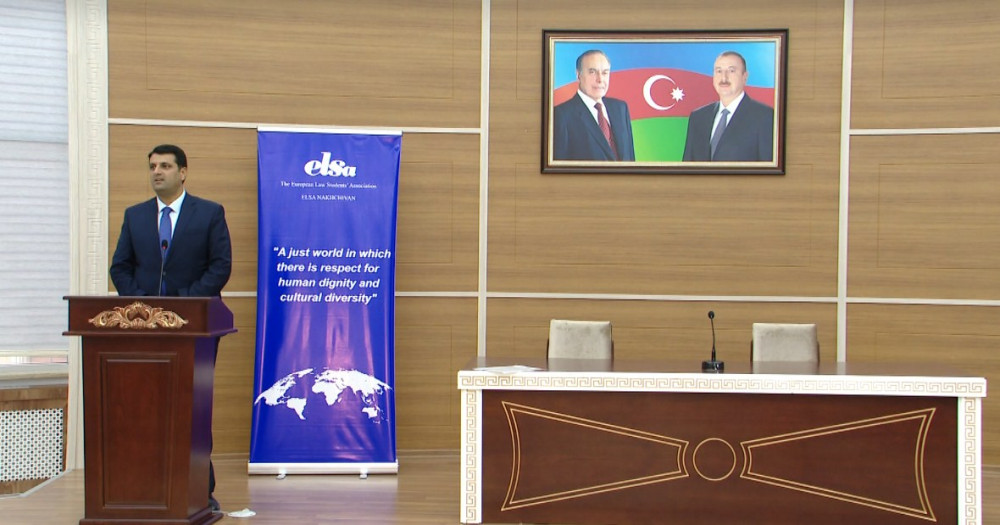 Naxçıvan Dövlət Universitetinin Beynəlxalq Məktədində ELSA Naxçıvanın təqdimatı olub<font color=red> - FOTOLAR</font>