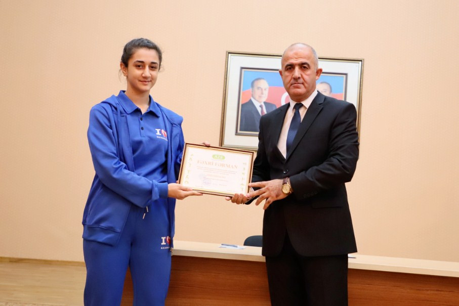 Naxçıvanın idman ictimaiyyəti arasında hüquqi maarifləndirmə işi aparılır<font color=red> - FOTOLAR</font>