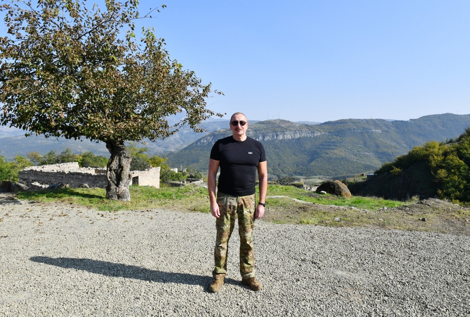 Prezident İlham Əliyev Xankəndi şəhərinin Kərkicahan qəsəbəsində olub<font color='red'> - YENİLƏNİB</font><font color=red> - FOTOLAR</font>