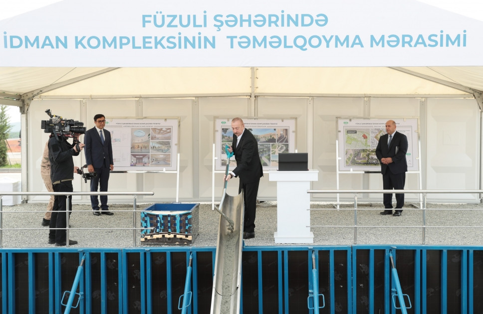 Prezident İlham Əliyev Füzuli şəhərində idman kompleksinin təməlini qoyub<font color='red'> - YENİLƏNİB</font><font color=red> - FOTOLAR</font>
