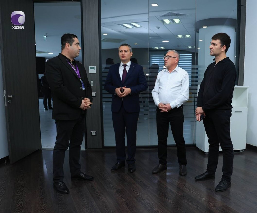 Naxçıvan Televiziyasının texniki istehsalat sahəsinin əməkdaşları təcrübə mübadiləsi üçün Xəzər Media Mərkəzində olub<font color=red> - VİDEO</font>