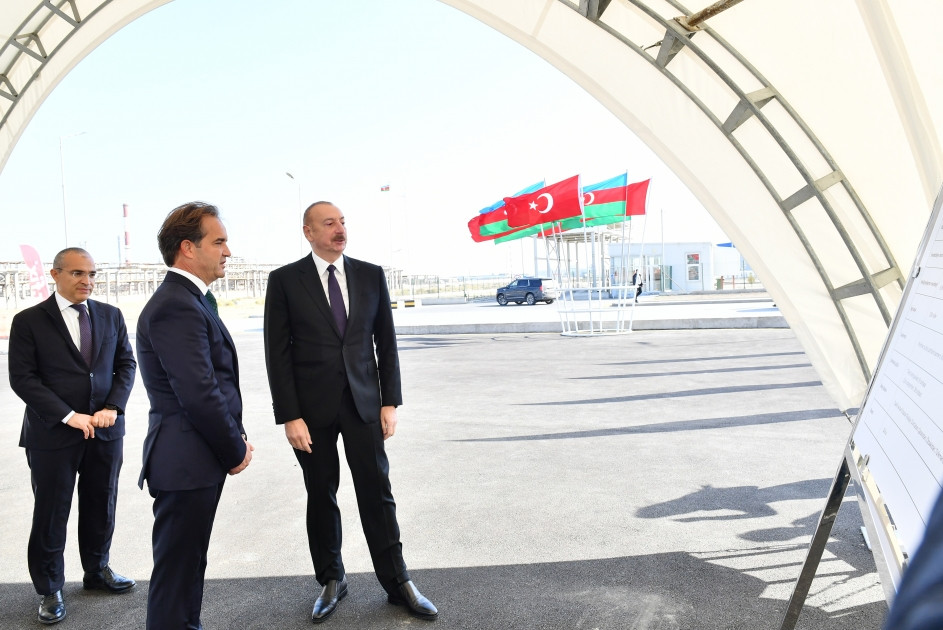 Prezident İlham Əliyev Sumqayıt Kimya Sənaye Parkında yeni müəssisələrin açılış və təməlqoyma mərasimlərində iştirak edib<font color='red'> - YENİLƏNİB</font><font color=red> - FOTOLAR</font>