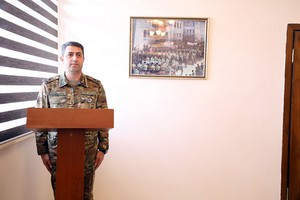 Azərbaycan Türkiyə, Tacikistan, Qazaxıstan və Özbəkistan müdafiə nazirlərini təltif edib<font color=red> - FOTOLAR</font>