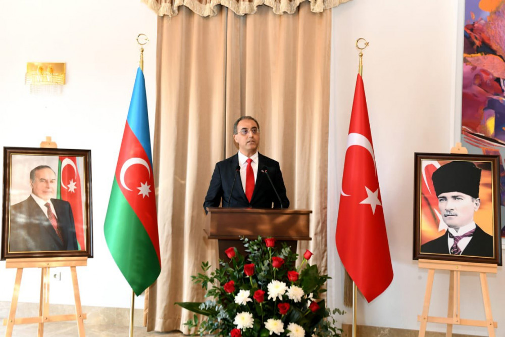 Naxçıvanda Türkiyə Cümhuriyətinin 100 illiyi qeyd edilib<font color='red'> - YENİLƏNİB</font><font color=red> - FOTOLAR</font>