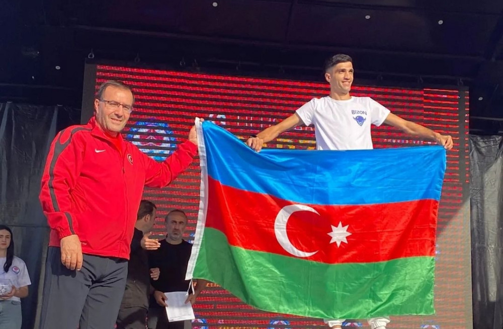 Azərbaycan idmançısı Trabzon marafonunun ilk onluğunda<font color=red> - FOTOLAR</font>