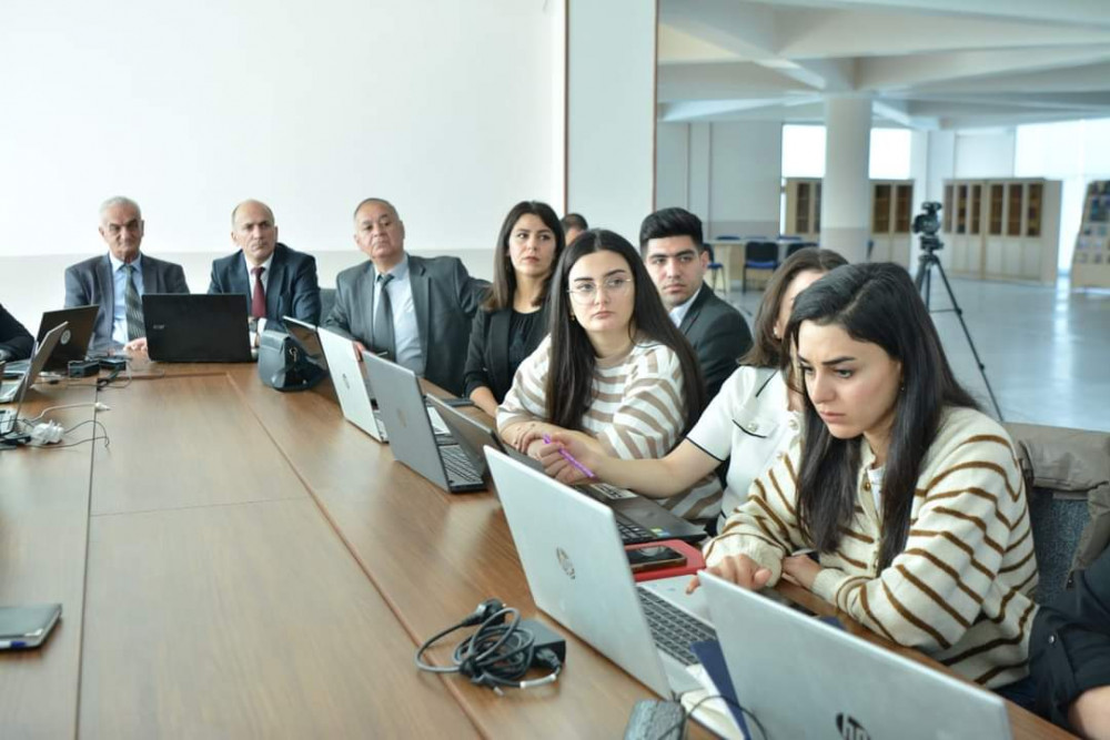 Naxçıvan Dövlət Universitetində IBM institutunun yaradılması istiqamətində təlimlər təşkil edilib <font color=red> - FOTOLAR</font>