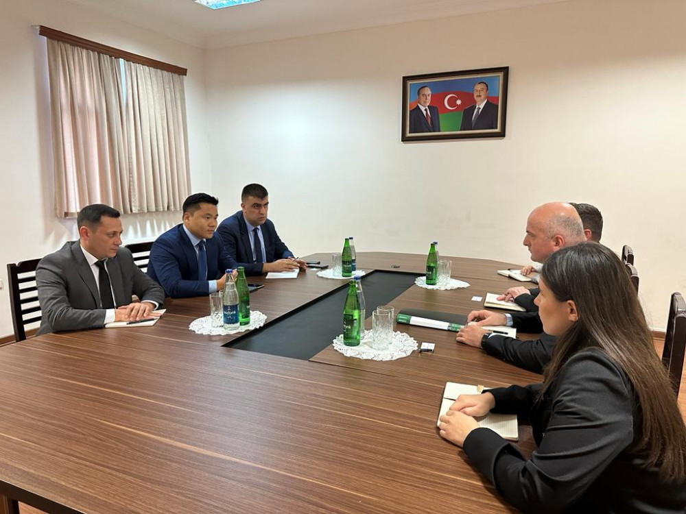 Naxçıvan Muxtar Respublikası təhsil nazirinin müavini Huaweı Tech Azərbaycan MMC-nin  Baş Direktoru David Xu ilə görüşüb<font color=red> - FOTOLAR</font>