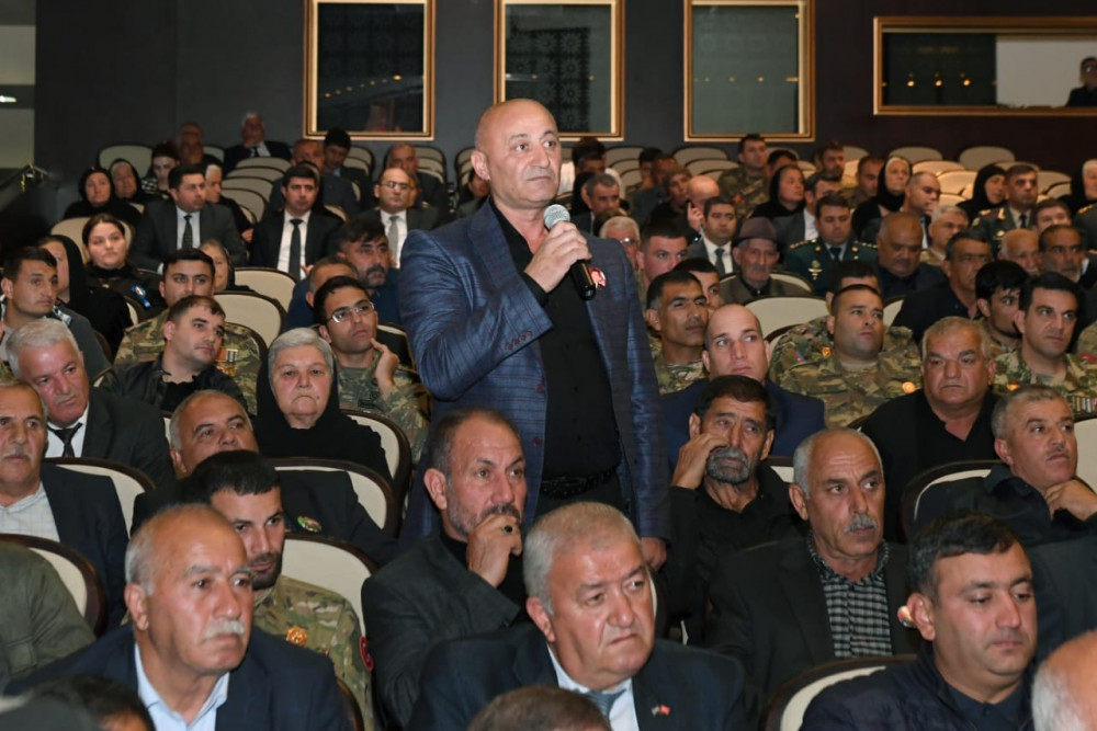 Naxçıvanda şəhid ailələri və qazilərlə görüş olub<font color=red> - FOTOLAR</font>