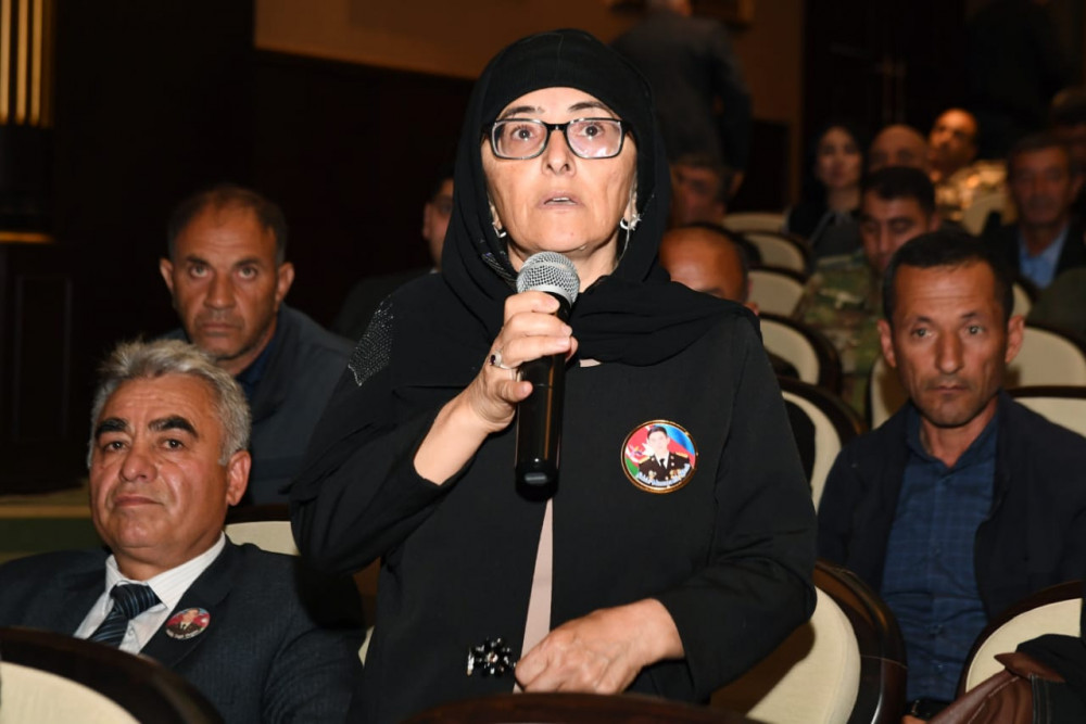 Naxçıvanda şəhid ailələri və qazilərlə görüş olub<font color=red> - FOTOLAR</font>