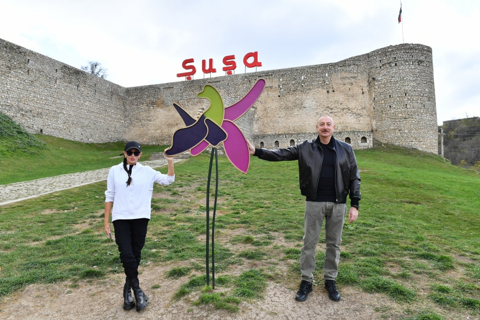 Şuşada Qala divarına və ətraf əraziyə baxış<font color='red'> - YENİLƏNİB</font><font color=red> - FOTOLAR</font>