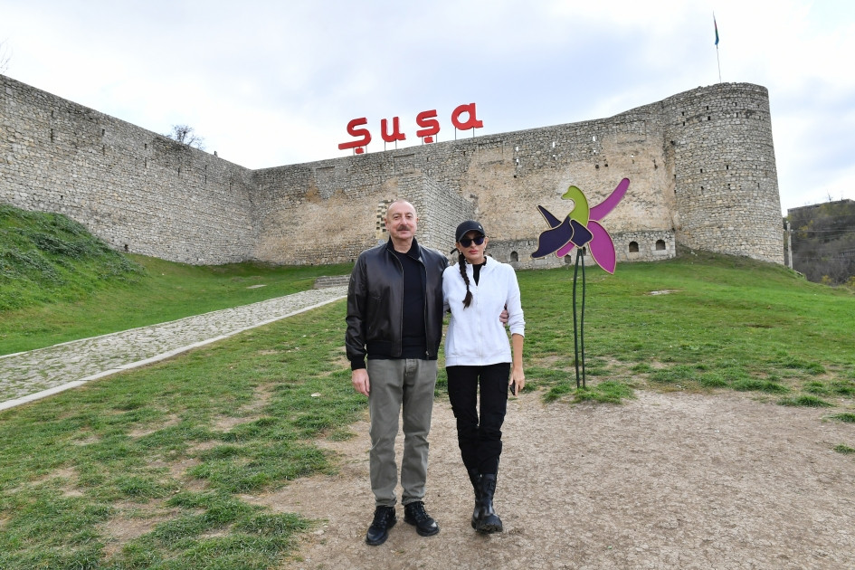 Şuşada Qala divarına və ətraf əraziyə baxış<font color='red'> - YENİLƏNİB</font><font color=red> - FOTOLAR</font>