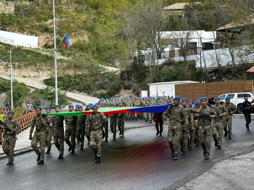 Laçında Bayraq yürüşü keçirilir<font color=red> - FOTOLAR</font>