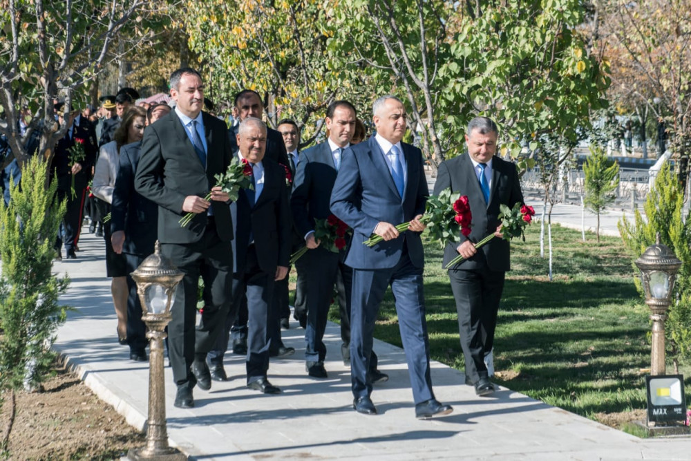Naxçıvanda ilk şəhidlər abidə-memorial kompleksi Babəkdə istifadəyə verildi<font color=red> - FOTOLAR</font>