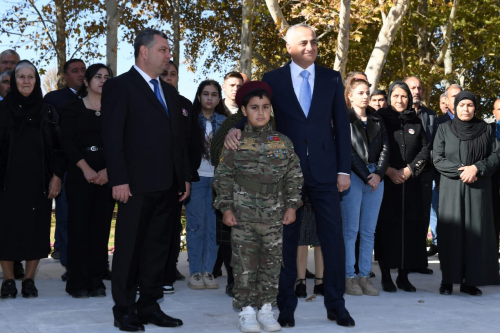 Naxçıvanda ilk şəhidlər abidə-memorial kompleksi Babəkdə istifadəyə verildi<font color=red> - FOTOLAR</font>