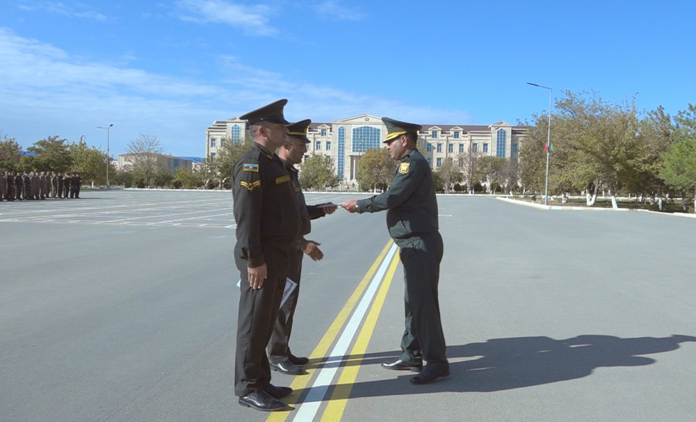 Əlahiddə Ümumqoşun Orduda 8 Noyabr - Zəfər Günü təntənəli şəkildə qeyd olunub<font color=red> - FOTOLAR</font>