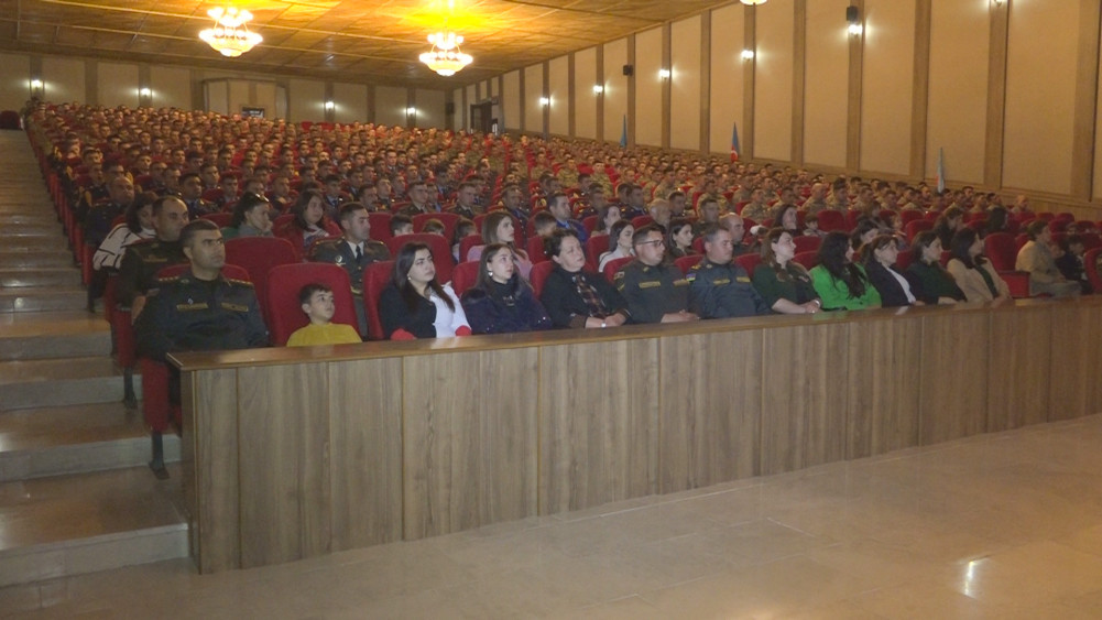 Əlahiddə Ümumqoşun Orduda 8 Noyabr - Zəfər Günü təntənəli şəkildə qeyd olunub<font color=red> - FOTOLAR</font>