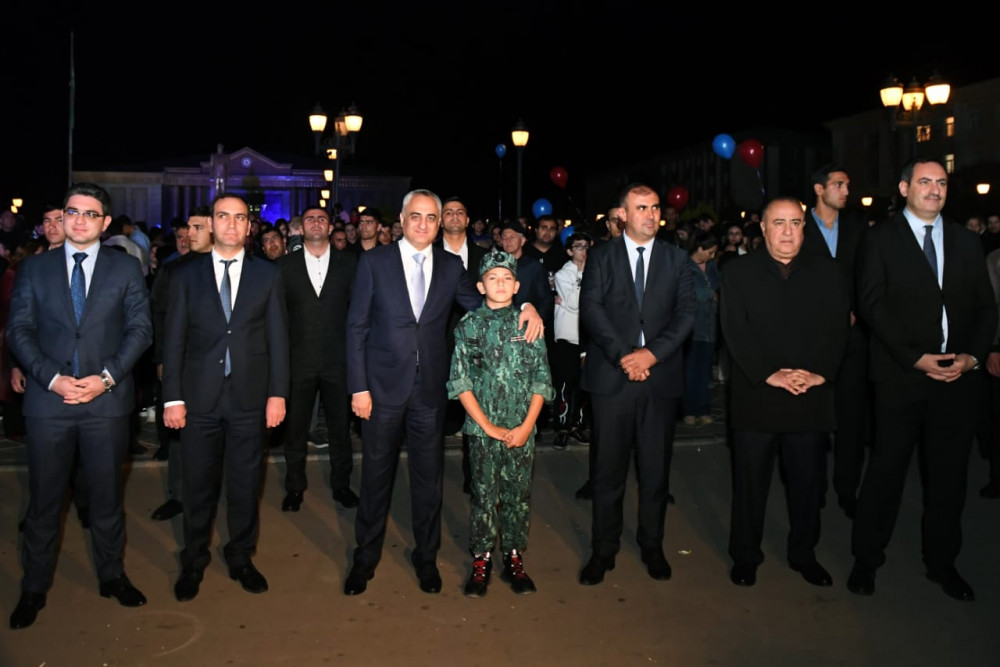 Naxçıvanda Zəfər Günü böyük coşqu ilə qeyd edilib<font color=red> - FOTOLAR</font>