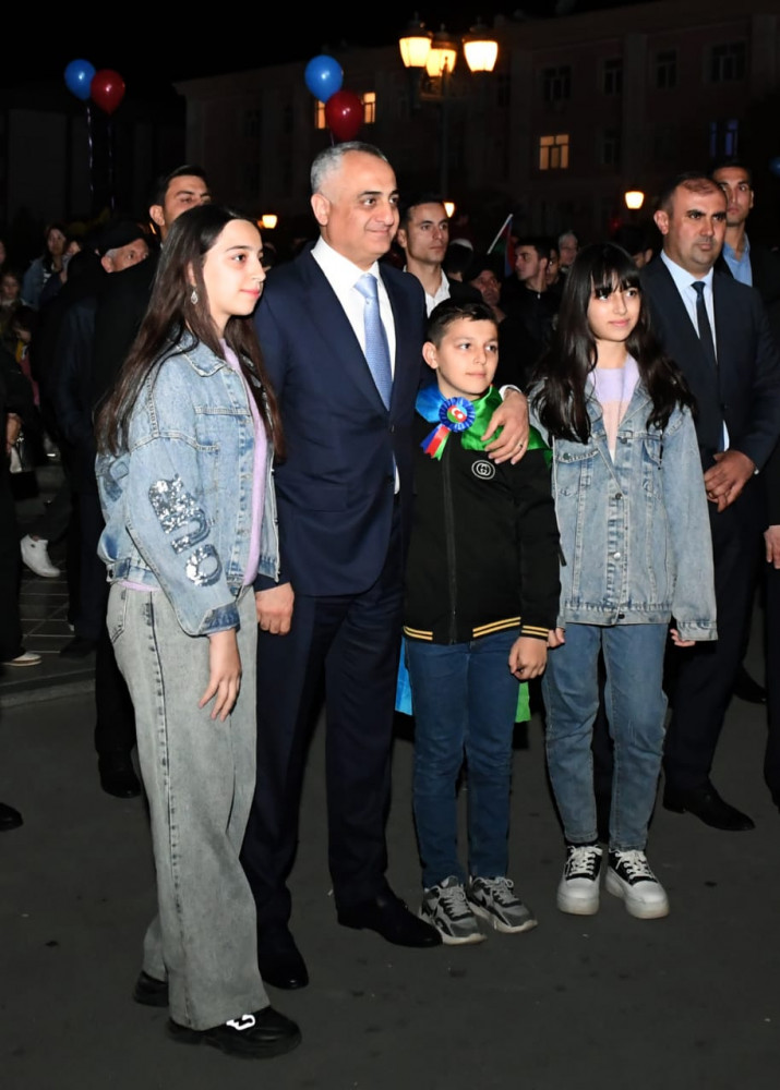 Naxçıvanda Zəfər Günü böyük coşqu ilə qeyd edilib<font color=red> - FOTOLAR</font>