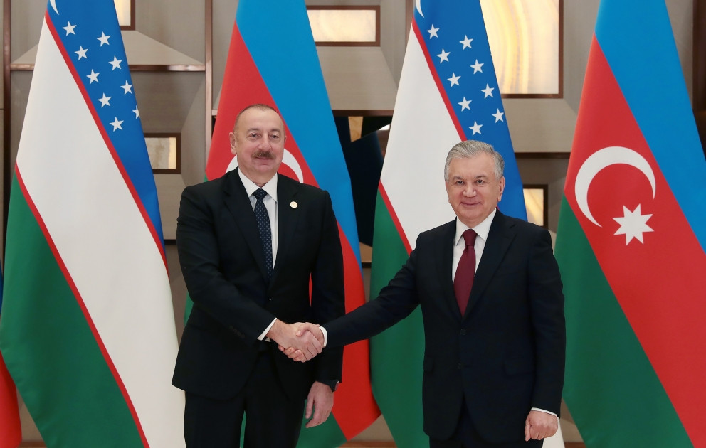 Azərbaycan Prezidenti İlham Əliyevin Daşkənddə Özbəkistan Prezidenti Şavkat Mirziyoyev ilə görüşü olub <font color='red'> - YENİLƏNİB</font><font color=red> - FOTOLAR</font>