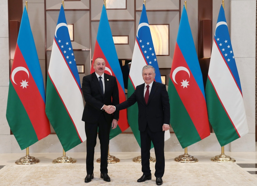 Azərbaycan Prezidenti İlham Əliyevin Daşkənddə Özbəkistan Prezidenti Şavkat Mirziyoyev ilə görüşü olub <font color='red'> - YENİLƏNİB</font><font color=red> - FOTOLAR</font>