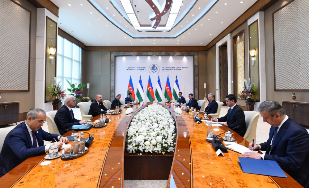 Azərbaycan Prezidenti İlham Əliyevin Daşkənddə Özbəkistan Prezidenti Şavkat Mirziyoyev ilə görüşü olub <font color='red'> - YENİLƏNİB</font><font color=red> - FOTOLAR</font>